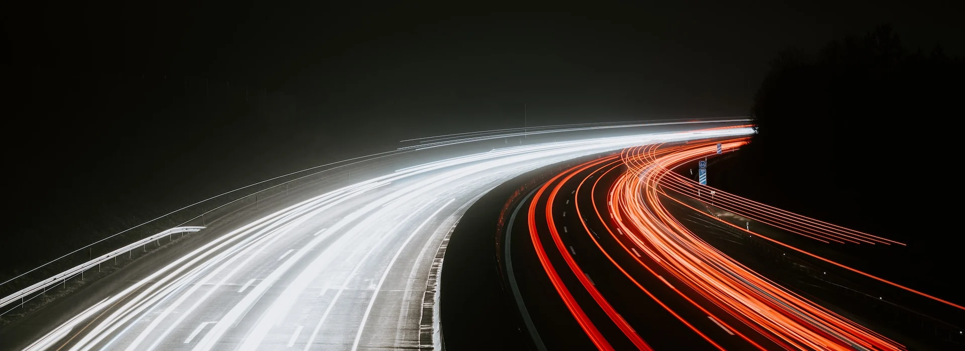 carretera de noche